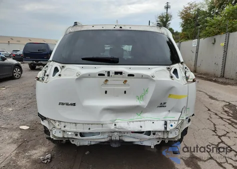 2018 Toyota Rav4 Le z USA, uszkodzony, nr VIN JTMBFREV2JJ727183